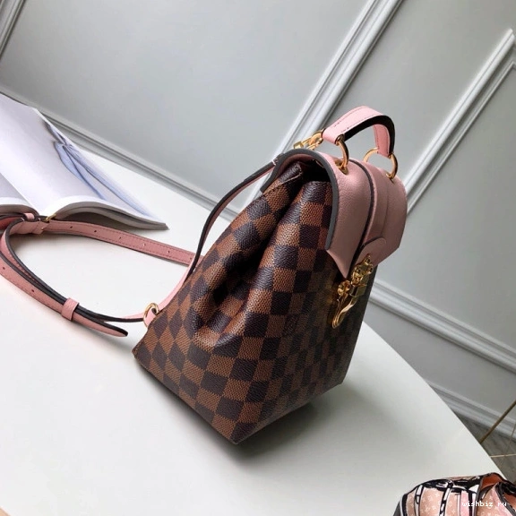 WIS CHANELapton Vuitton Louis Backpack 0826